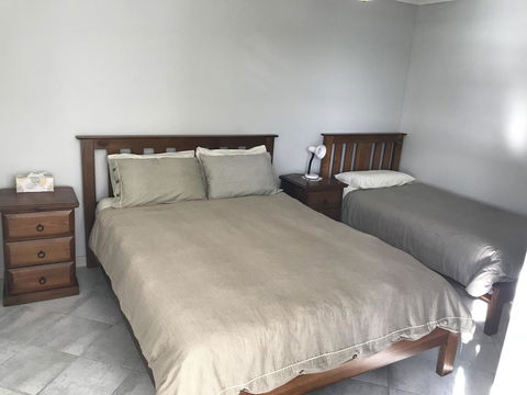 Beachside & Jetty View Apartment 6 - Captain\'s Apt - Phillip Island Accommodation 25