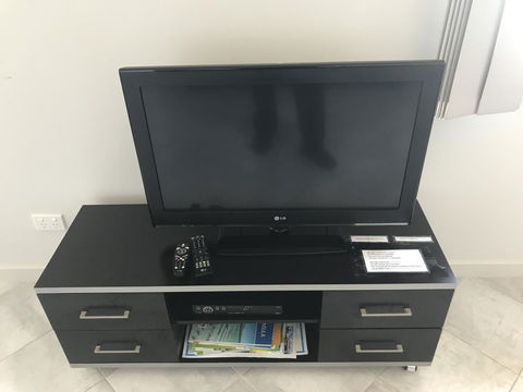 Beachside & Jetty View Apartment 6 - Captain\'s Apt - Phillip Island Accommodation 6