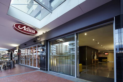 Adina Apartment Hotel Wollongong - Phillip Island Accommodation 24