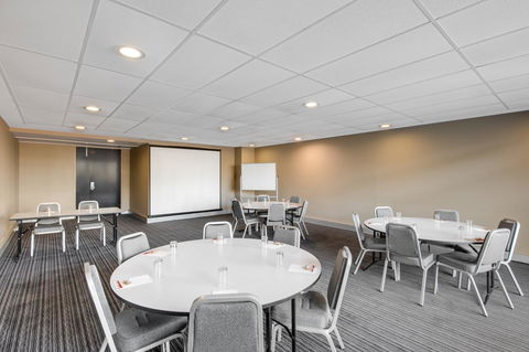 Adina Apartment Hotel Wollongong - Phillip Island Accommodation 38