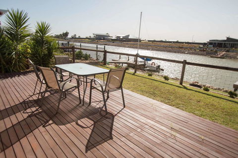 Waterfront On Jefferson, At Wellington Marina, SA - Phillip Island Accommodation 0