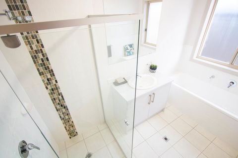 Waterfront On Jefferson, At Wellington Marina, SA - Phillip Island Accommodation 17