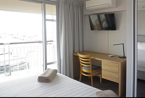 Oceanside 23 - Phillip Island Accommodation 10