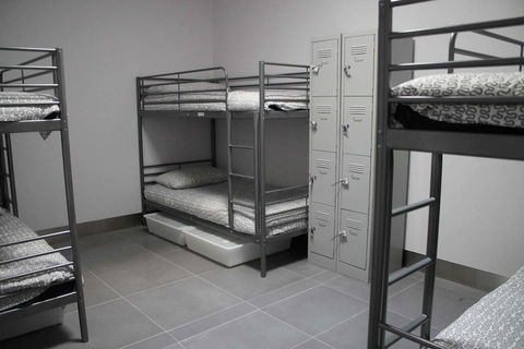 Perth City Backpackers Hostel - Note - Valid Passport Required To Check In - Phillip Island Accommodation 3