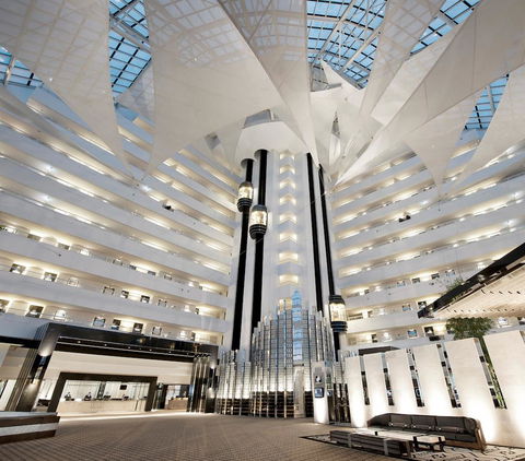 Crown Metropol Perth - Phillip Island Accommodation 2