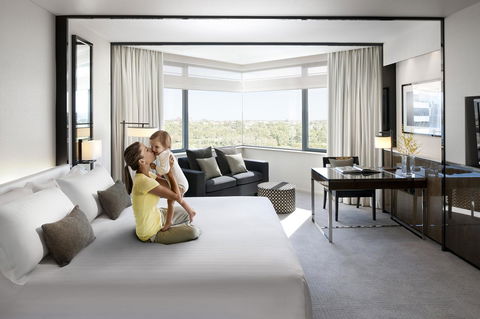 Crown Metropol Perth - Phillip Island Accommodation 12