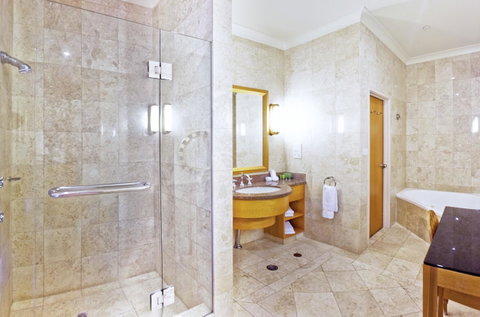 Duxton Hotel Perth - Phillip Island Accommodation 3