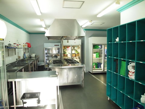 The Emperors Crown Hostel - Phillip Island Accommodation 42