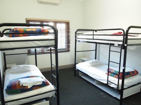 The Emperors Crown Hostel - Phillip Island Accommodation 21