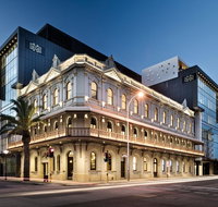 The Melbourne Hotel - Phillip Island Accommodation