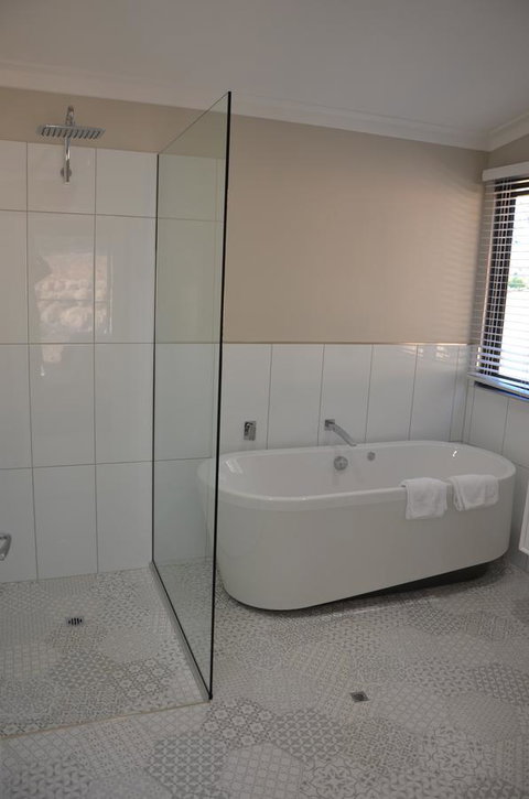 The Floating Forest - Phillip Island Accommodation 24