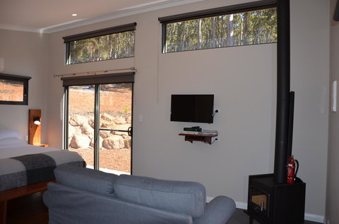 The Floating Forest - Phillip Island Accommodation 19