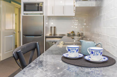 Blue Door Apartments - Phillip Island Accommodation 16