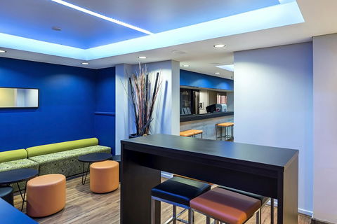 Quality Hotel Ambassador Perth - Phillip Island Accommodation 17