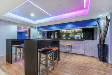 Quality Hotel Ambassador Perth - Phillip Island Accommodation 16