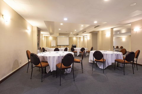 Quality Hotel Ambassador Perth - Phillip Island Accommodation 32