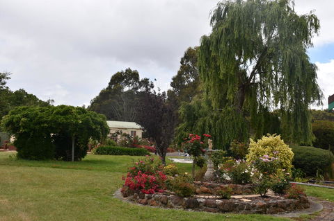 Mount Barker Valley Views Motel & Chalets, Western Australia - Phillip Island Accommodation 15