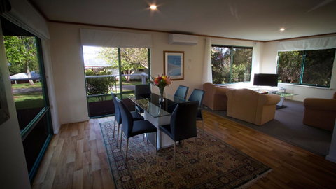 Karri Mia Chalets And Studios - Phillip Island Accommodation 29