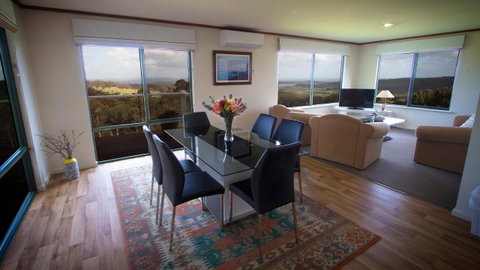 Karri Mia Chalets And Studios - Phillip Island Accommodation 27