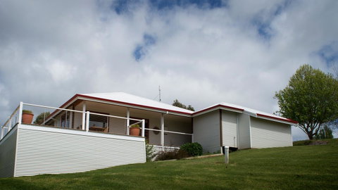 Karri Mia Chalets And Studios - Phillip Island Accommodation 35