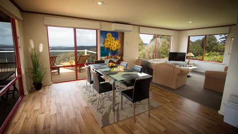 Karri Mia Chalets And Studios - Phillip Island Accommodation 36
