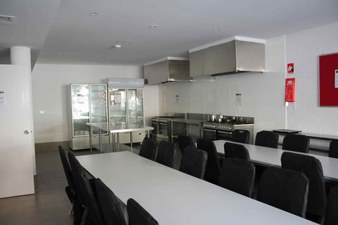 Quokka Backpackers Hostel Perth - Note - Valid Passport Required To Check In - Phillip Island Accommodation 30