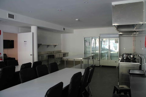 Quokka Backpackers Hostel Perth - Note - Valid Passport Required To Check In - Phillip Island Accommodation 14