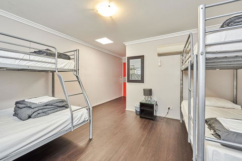 Nomads Byron Bay Backpackers - Phillip Island Accommodation 34