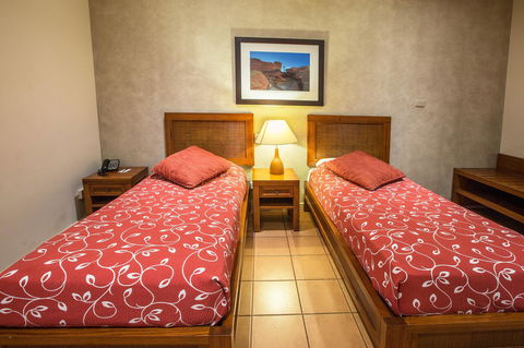 The Continental Hotel - Phillip Island Accommodation 38