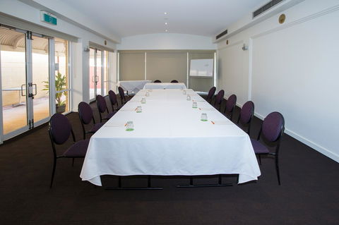 The Continental Hotel - Phillip Island Accommodation 23