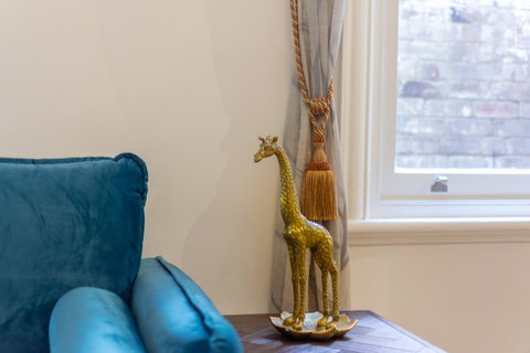 Heritage Townhouse Near Harbour Bridge - Phillip Island Accommodation 38