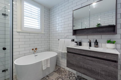 Heritage Townhouse Near Harbour Bridge - Phillip Island Accommodation 9