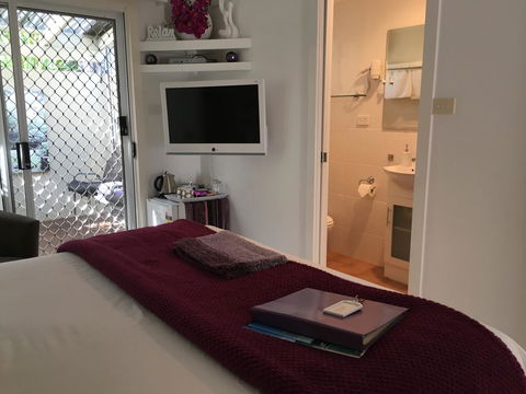 Nelson Bay Bed & Breakfast - Phillip Island Accommodation 21