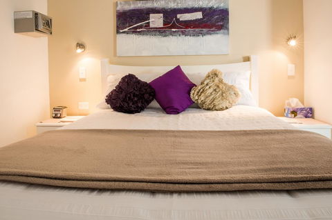 Nelson Bay Bed & Breakfast - Phillip Island Accommodation 26