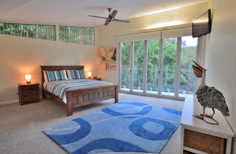 Crescent Head Spa Villa - Phillip Island Accommodation 2