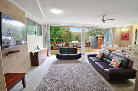 Crescent Head Spa Villa - Phillip Island Accommodation 23