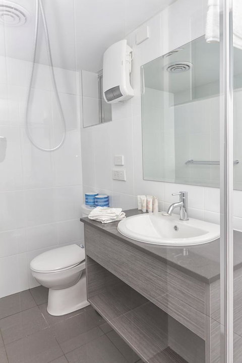 Nesuto Leura Gardens (formerly Waldorf Leura Gardens Resort) - Phillip Island Accommodation 36