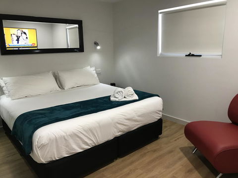 Jesmond Executive Villas - Phillip Island Accommodation 5