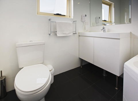 Jesmond Executive Villas - Phillip Island Accommodation 27