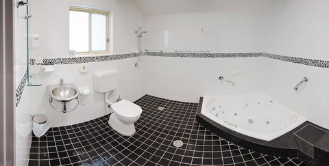 Jesmond Executive Villas - Phillip Island Accommodation 25