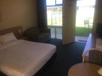 Book Junee Accommodation Vacations Phillip Island Accommodation Phillip Island Accommodation