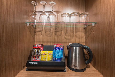 Metro Hotel Miranda - Phillip Island Accommodation 22