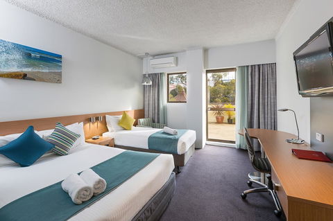 Metro Hotel Miranda - Phillip Island Accommodation 0
