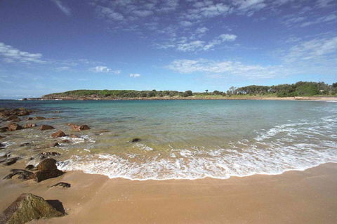 On The Beach Getaway - Phillip Island Accommodation 13