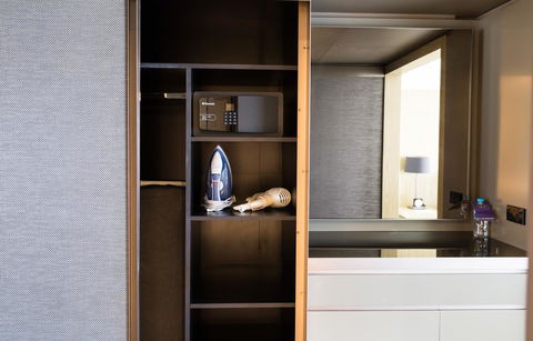 Hyatt Regency Sydney - Phillip Island Accommodation 8