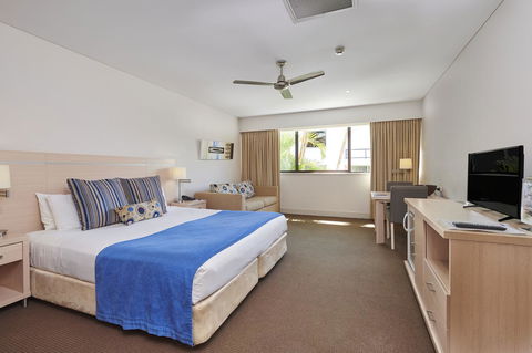 Waves Byron Bay - Phillip Island Accommodation 35