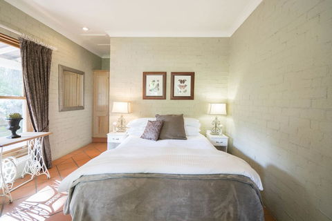 Thistle Hill Guesthouse - Walk To Many Wineries And Restaurants - Phillip Island Accommodation 28