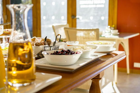 Thistle Hill Guesthouse - Walk To Many Wineries And Restaurants - Phillip Island Accommodation 14