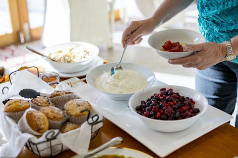 Thistle Hill Guesthouse - Walk To Many Wineries And Restaurants - Phillip Island Accommodation 9