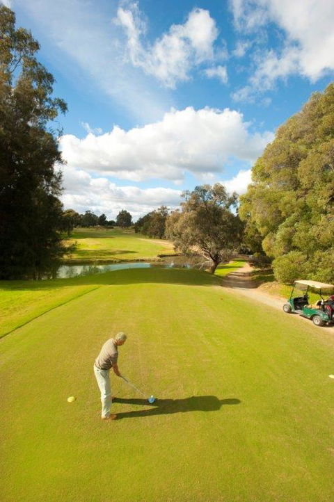 Comfort Suites Clubarham Golf Resort - Phillip Island Accommodation 1